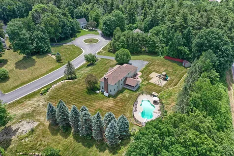 23 Butterfield Lane Bedford NH 03110