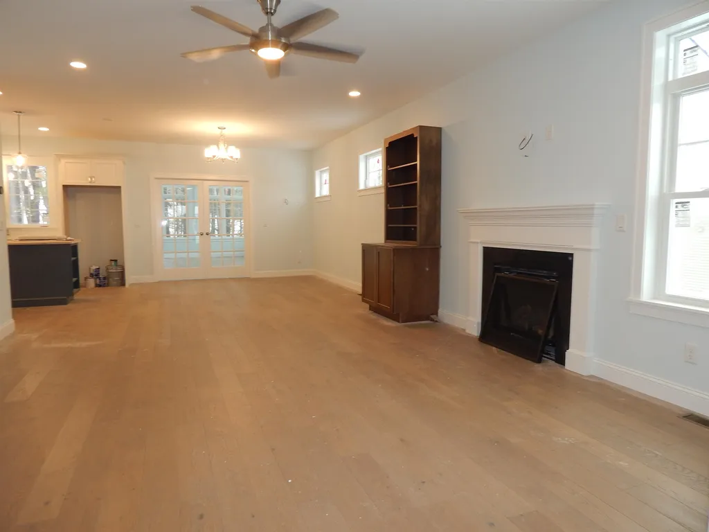 12 Rose Fountain Lane Hampton NH 03842