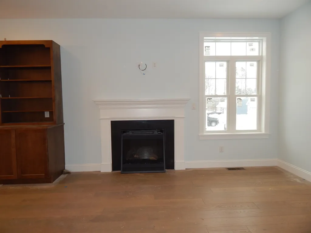 12 Rose Fountain Lane Hampton NH 03842
