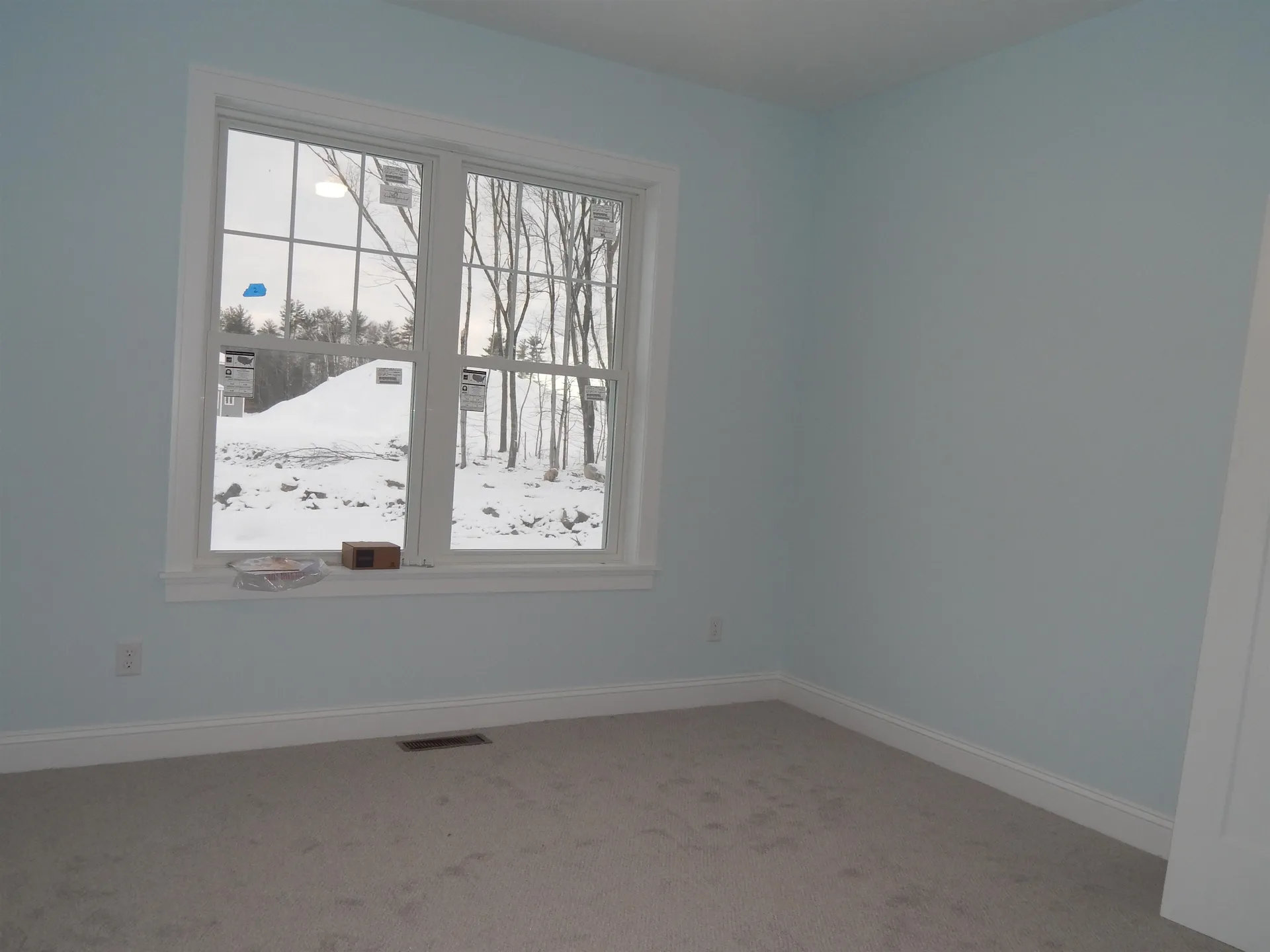 12 Rose Fountain Lane Hampton NH 03842