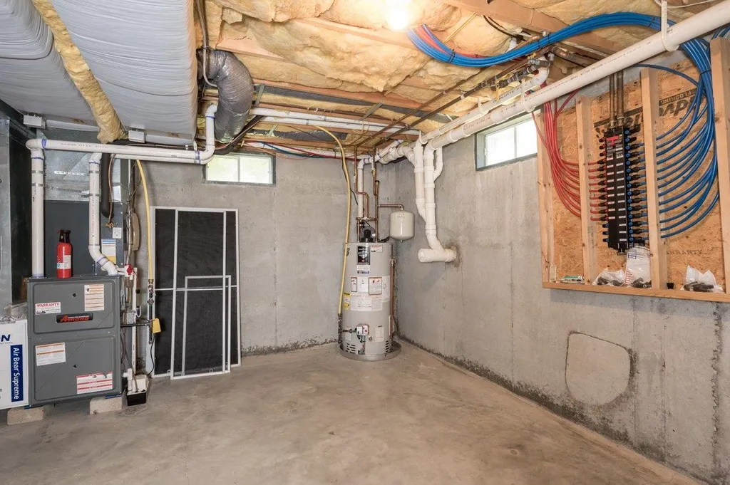 73 Hamilton Drive Epping NH 03042