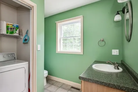 73 Hamilton Drive Epping NH 03042