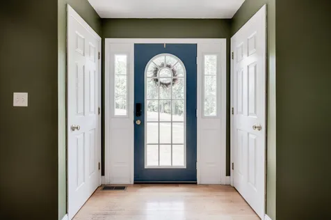 73 Hamilton Drive Epping NH 03042