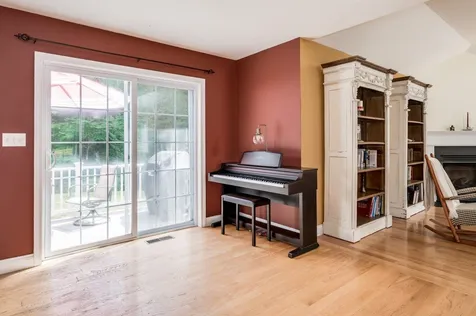 73 Hamilton Drive Epping NH 03042