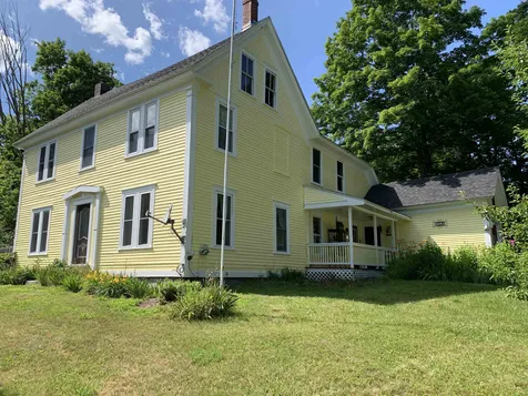 16 W Main Street Bradford NH 03221