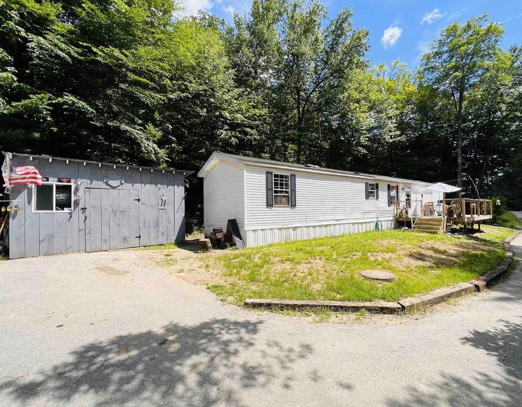 6 Deepwood Park Brattleboro VT 05301