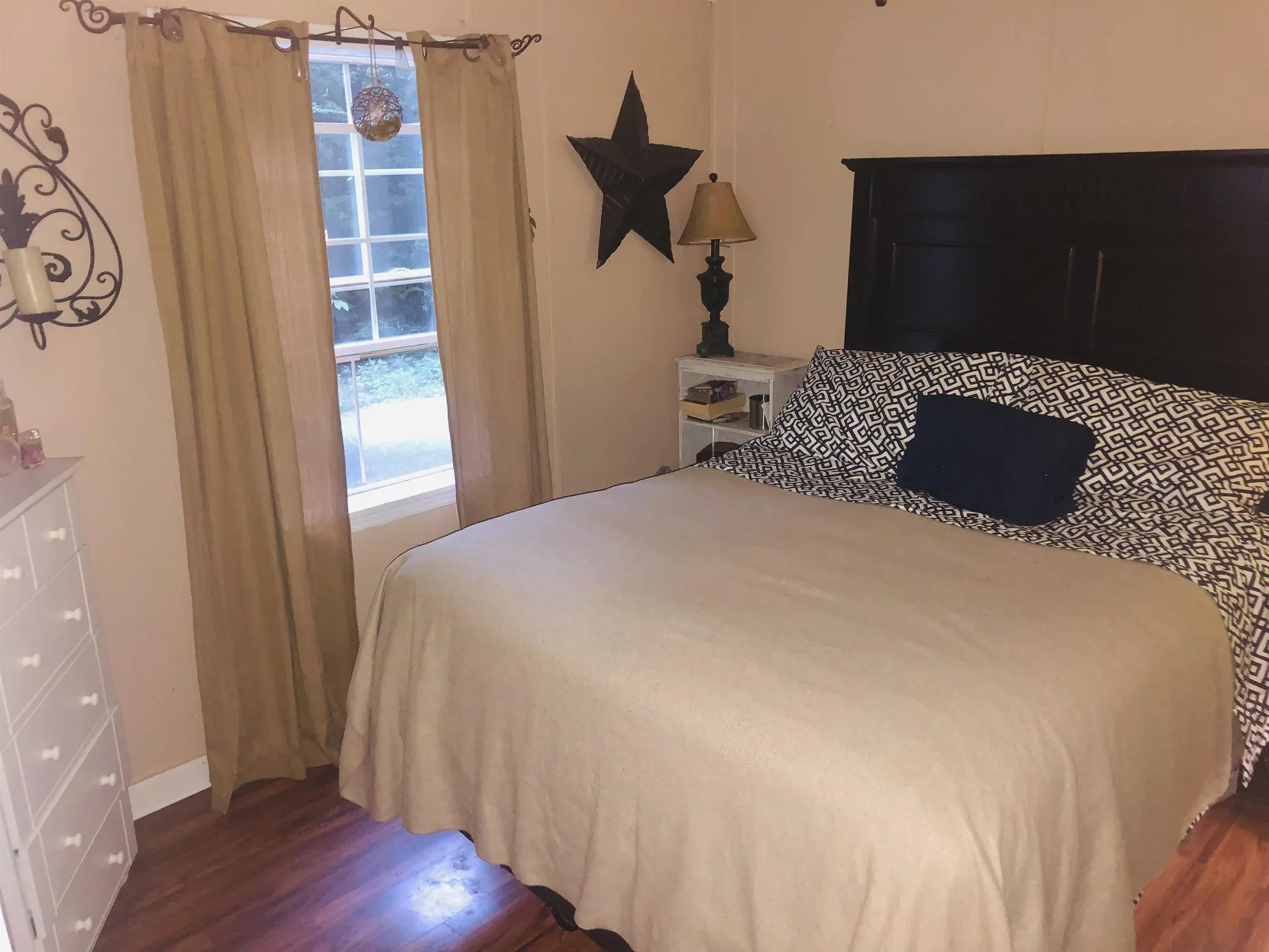 6 Deepwood Park Brattleboro VT 05301
