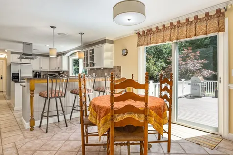 68 Dudley Road Brentwood NH 03833