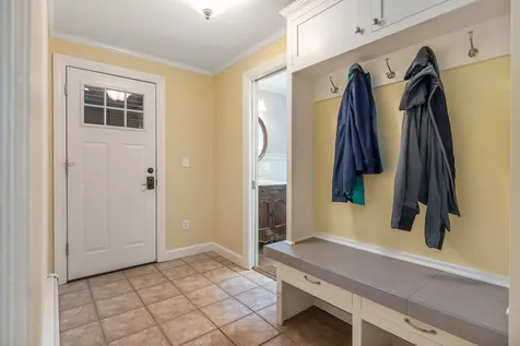 68 Dudley Road Brentwood NH 03833