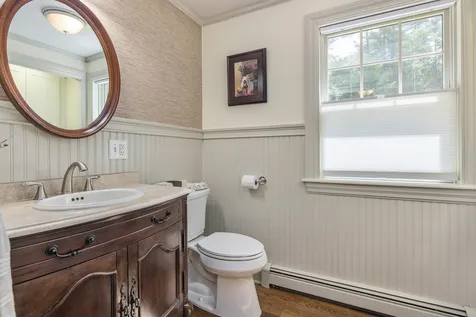 68 Dudley Road Brentwood NH 03833