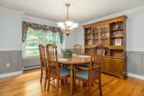 68 Dudley Road Brentwood NH 03833