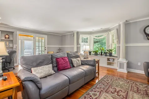 68 Dudley Road Brentwood NH 03833