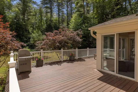 68 Dudley Road Brentwood NH 03833