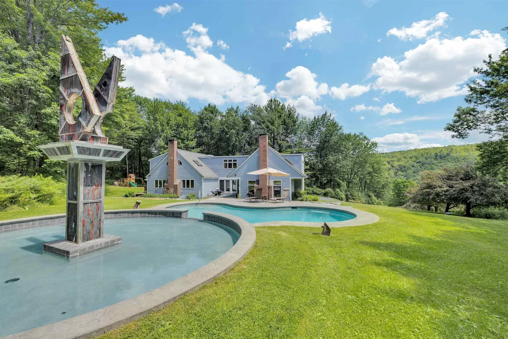271 New Boston Road Norwich VT 05055