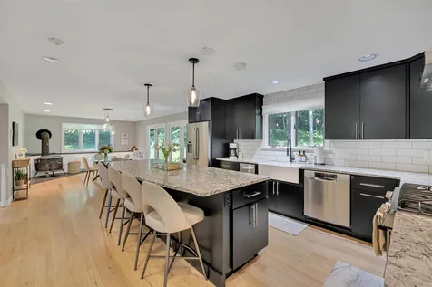 271 New Boston Road Norwich VT 05055