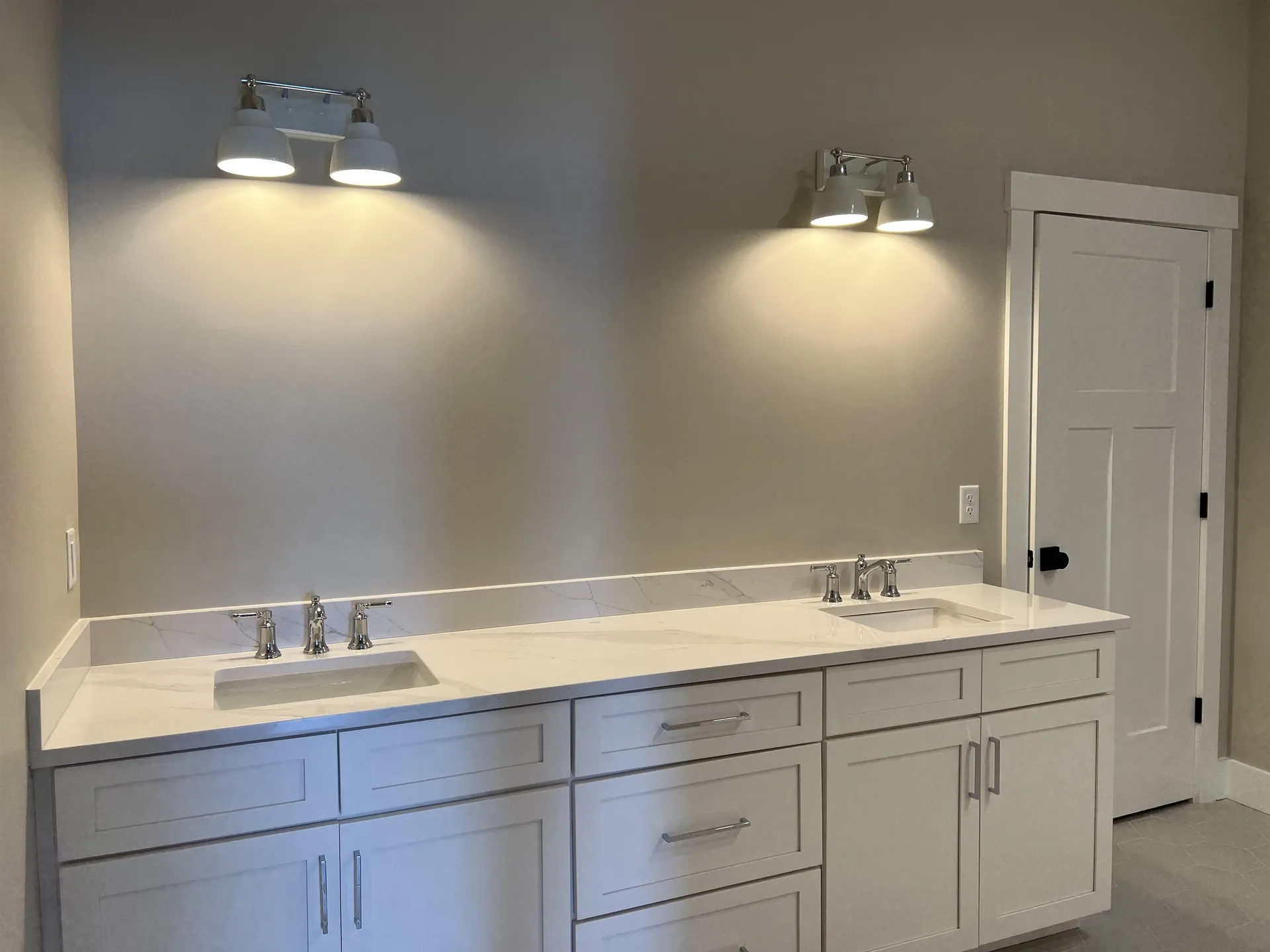 1336 Union Avenue Laconia NH 03246