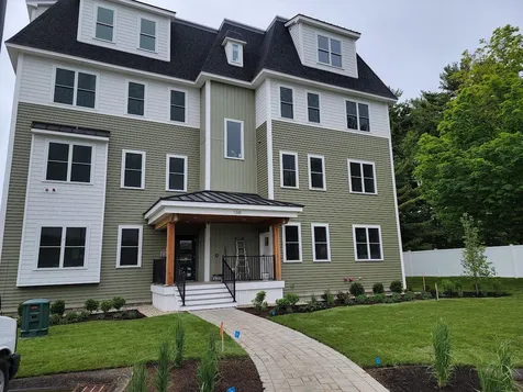 1336 Union Avenue Laconia NH 03246