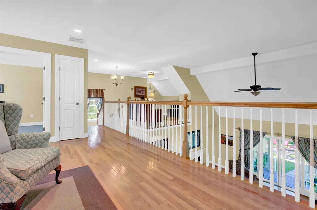 17 Laredo Lane Rochester NH 03868