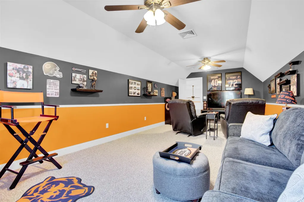 17 Laredo Lane Rochester NH 03868
