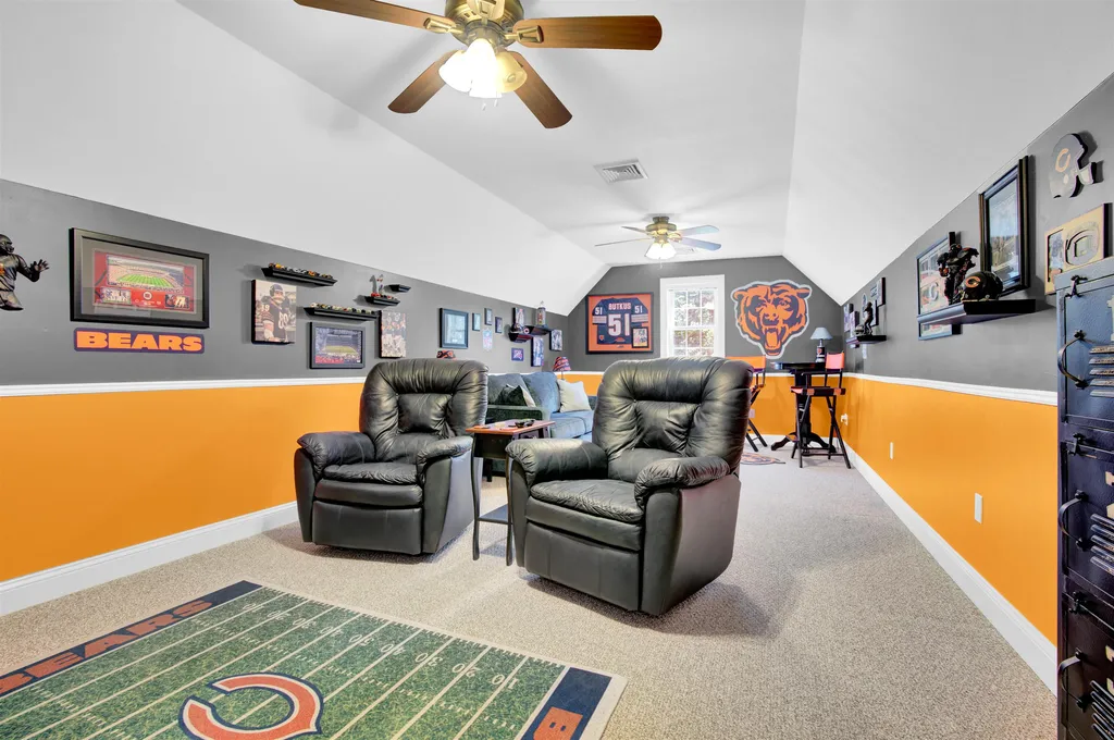 17 Laredo Lane Rochester NH 03868