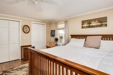 17 Parsonage Drive Laconia NH 03246