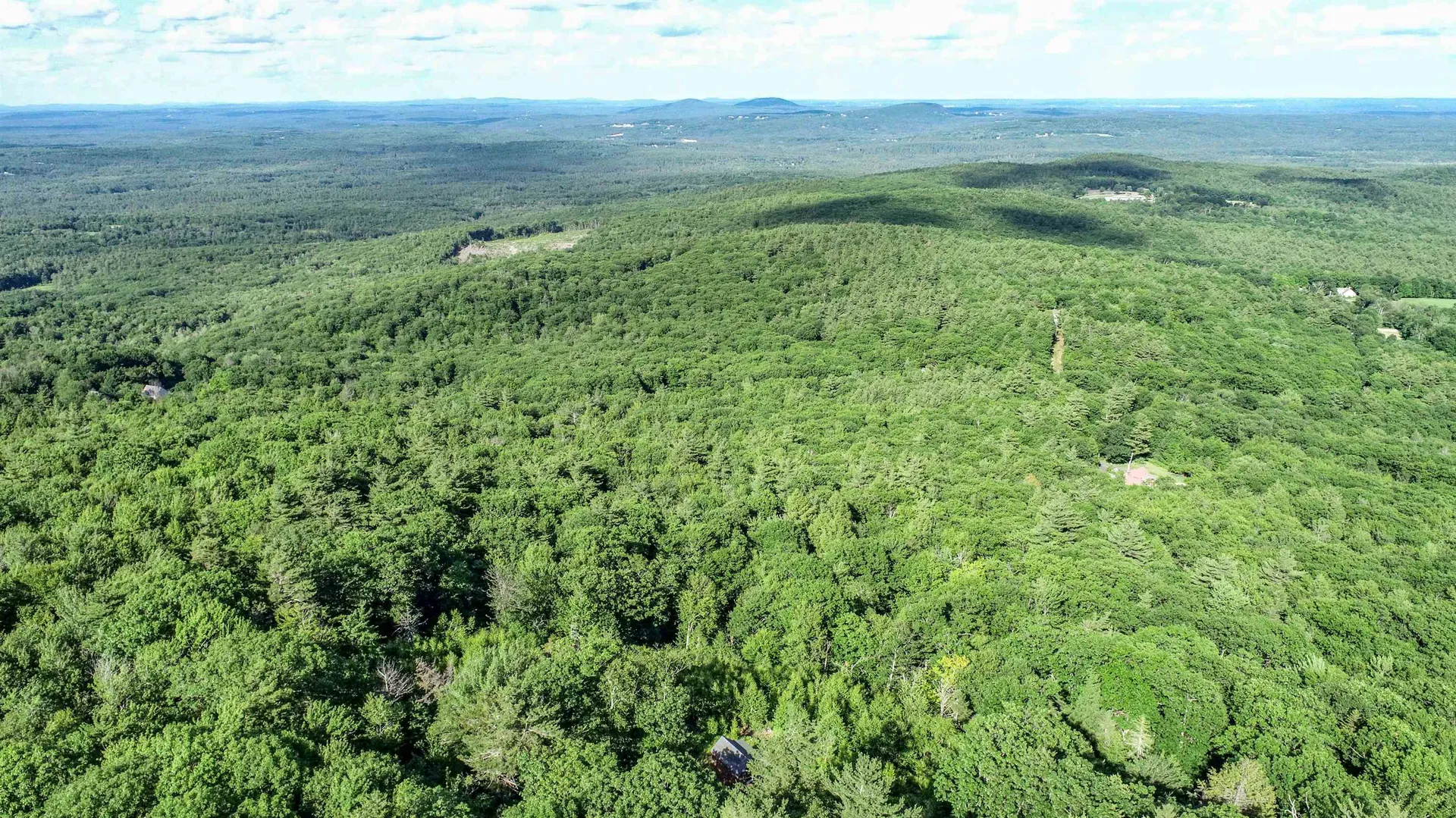 405 Mountain Road Lyndeborough NH 03082