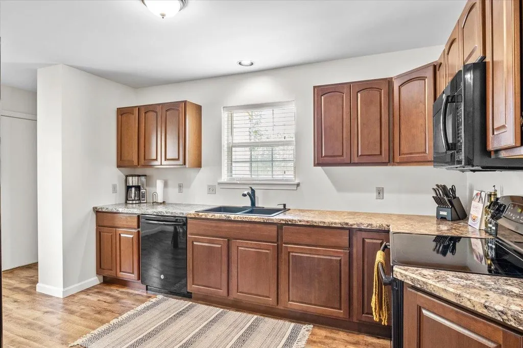 2 Cardinal Lane Essex VT 05452