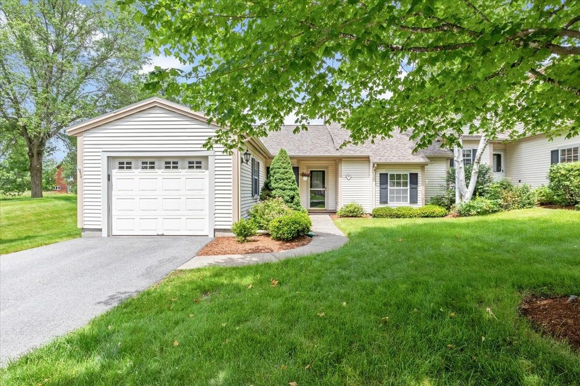 2 Cardinal Lane Essex VT 05452