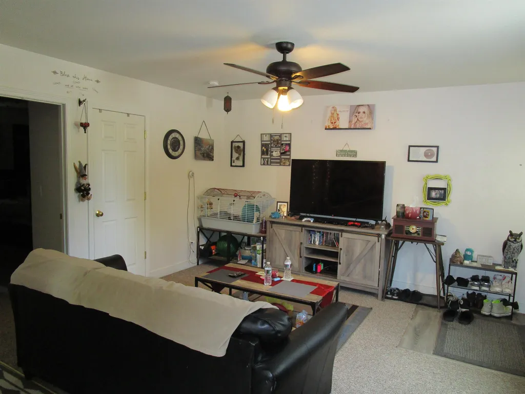 43 Dawson Street Milton NH 03851