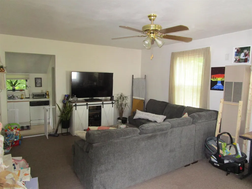 43 Dawson Street Milton NH 03851