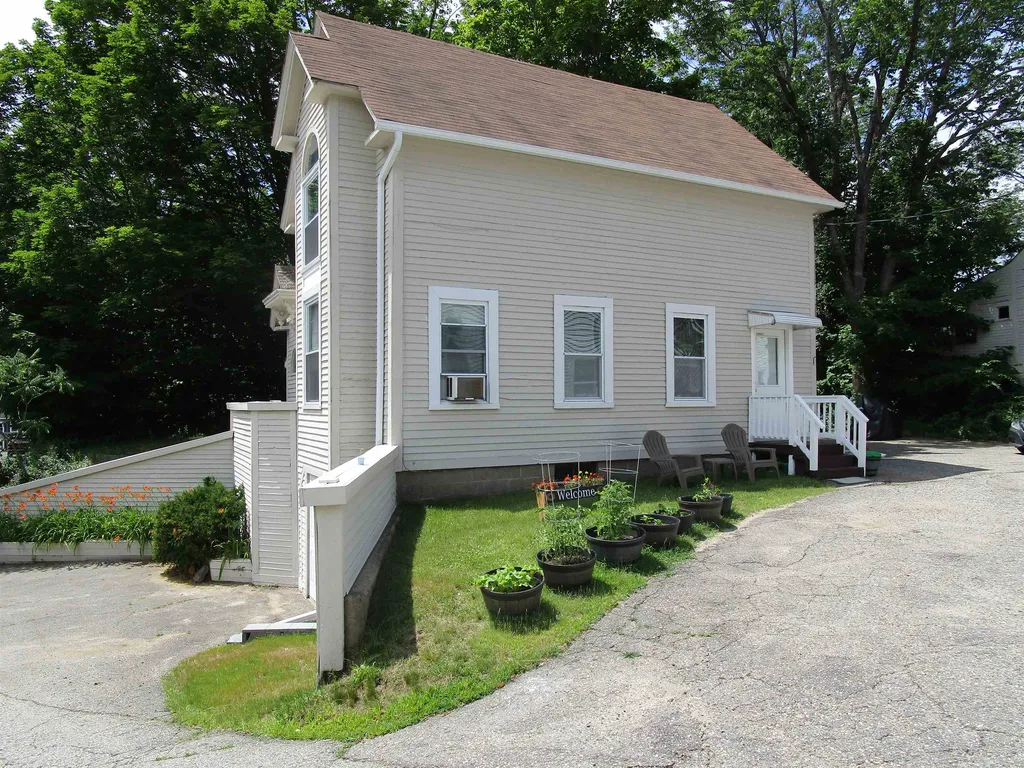 43 Dawson Street Milton NH 03851