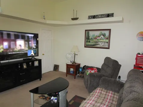 43 Dawson Street Milton NH 03851