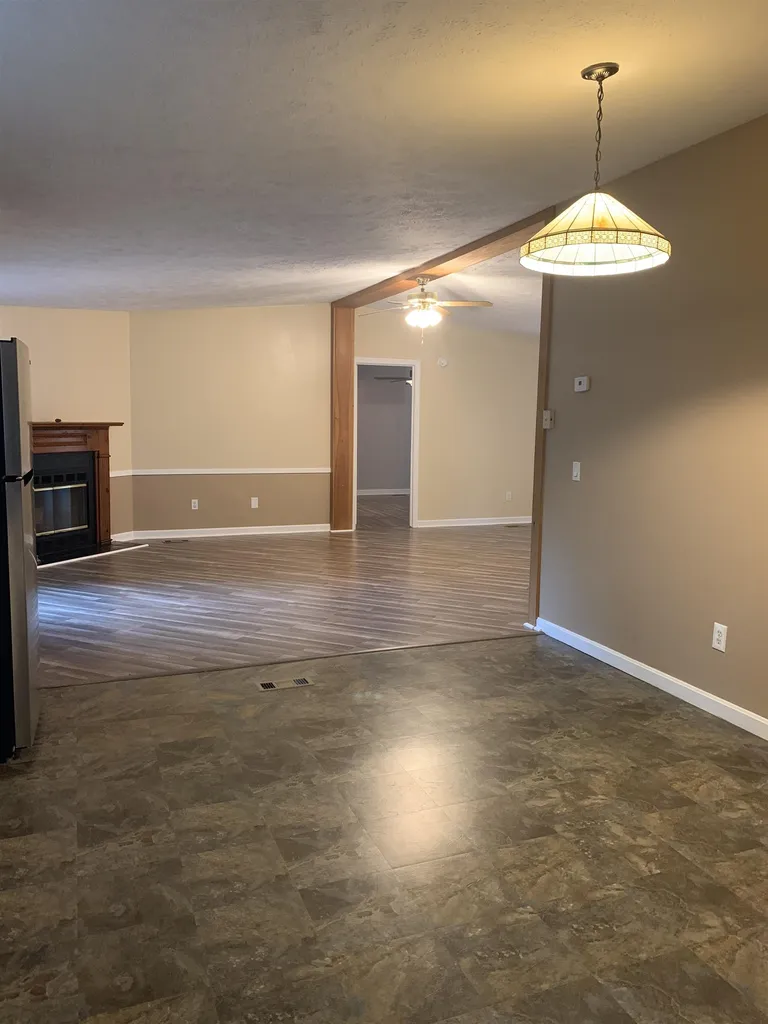 31 Bog Road Hillsborough NH 03244
