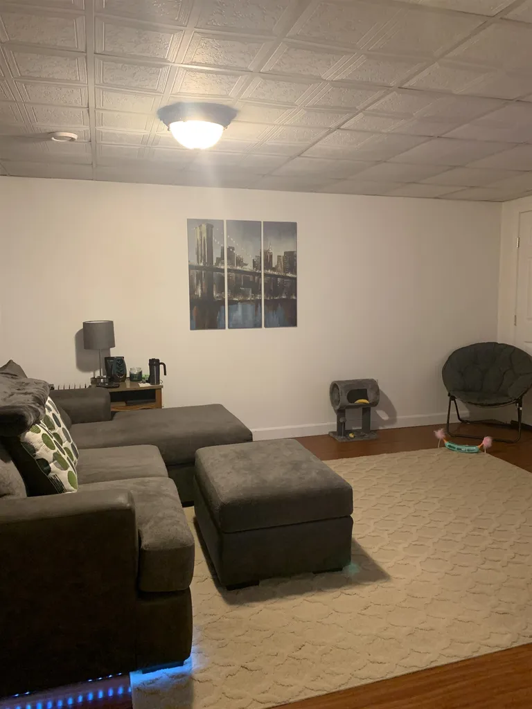 31 Bog Road Hillsborough NH 03244