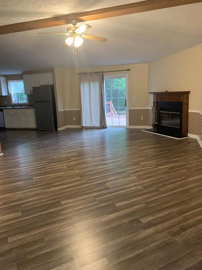 31 Bog Road Hillsborough NH 03244