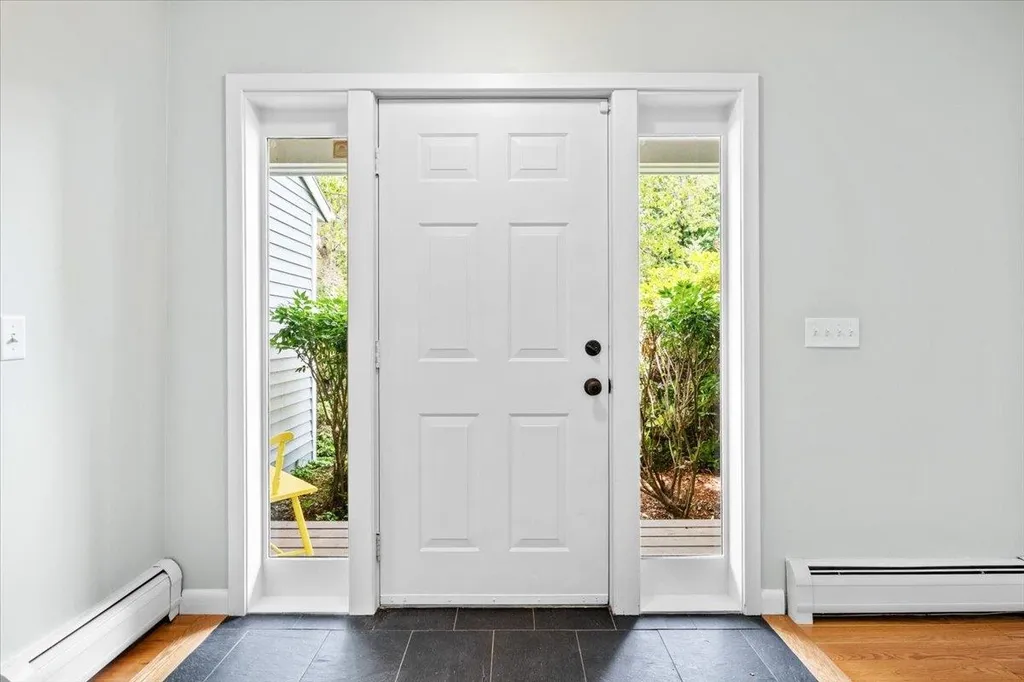 18 Vale Drive Essex VT 05452