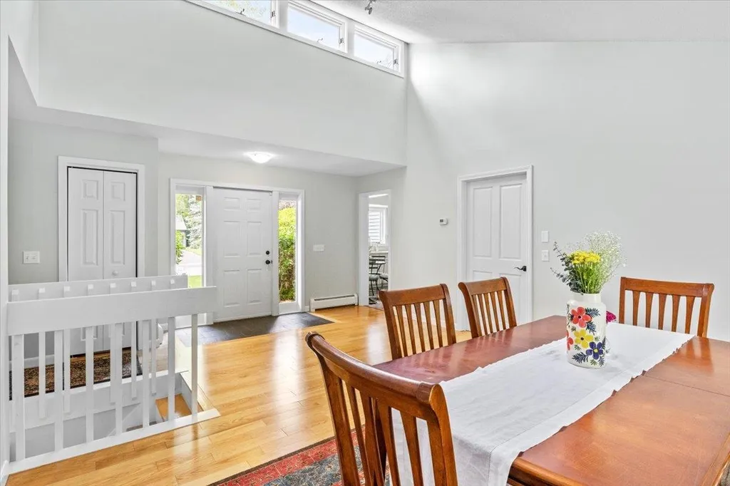18 Vale Drive Essex VT 05452