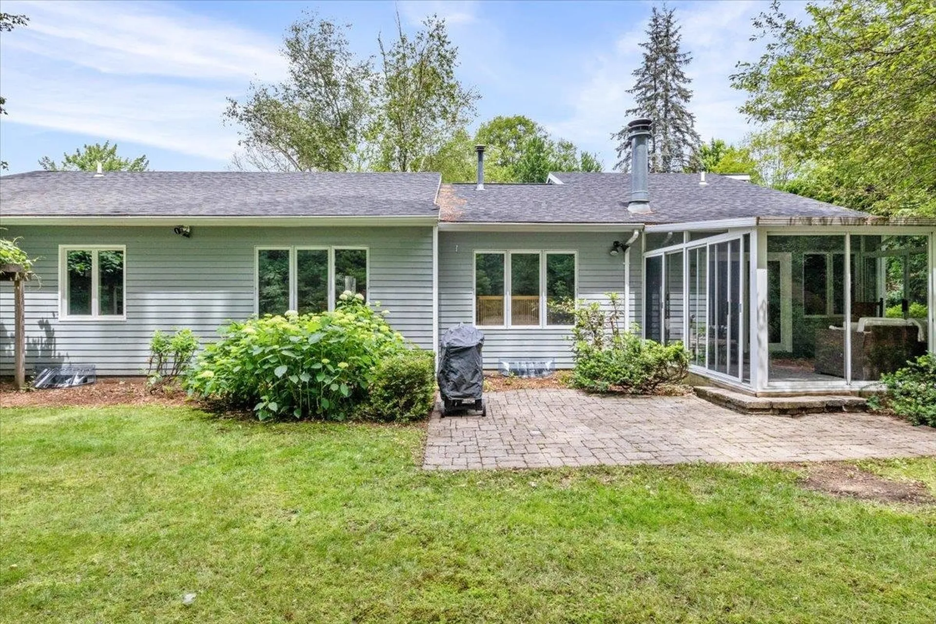 18 Vale Drive Essex VT 05452