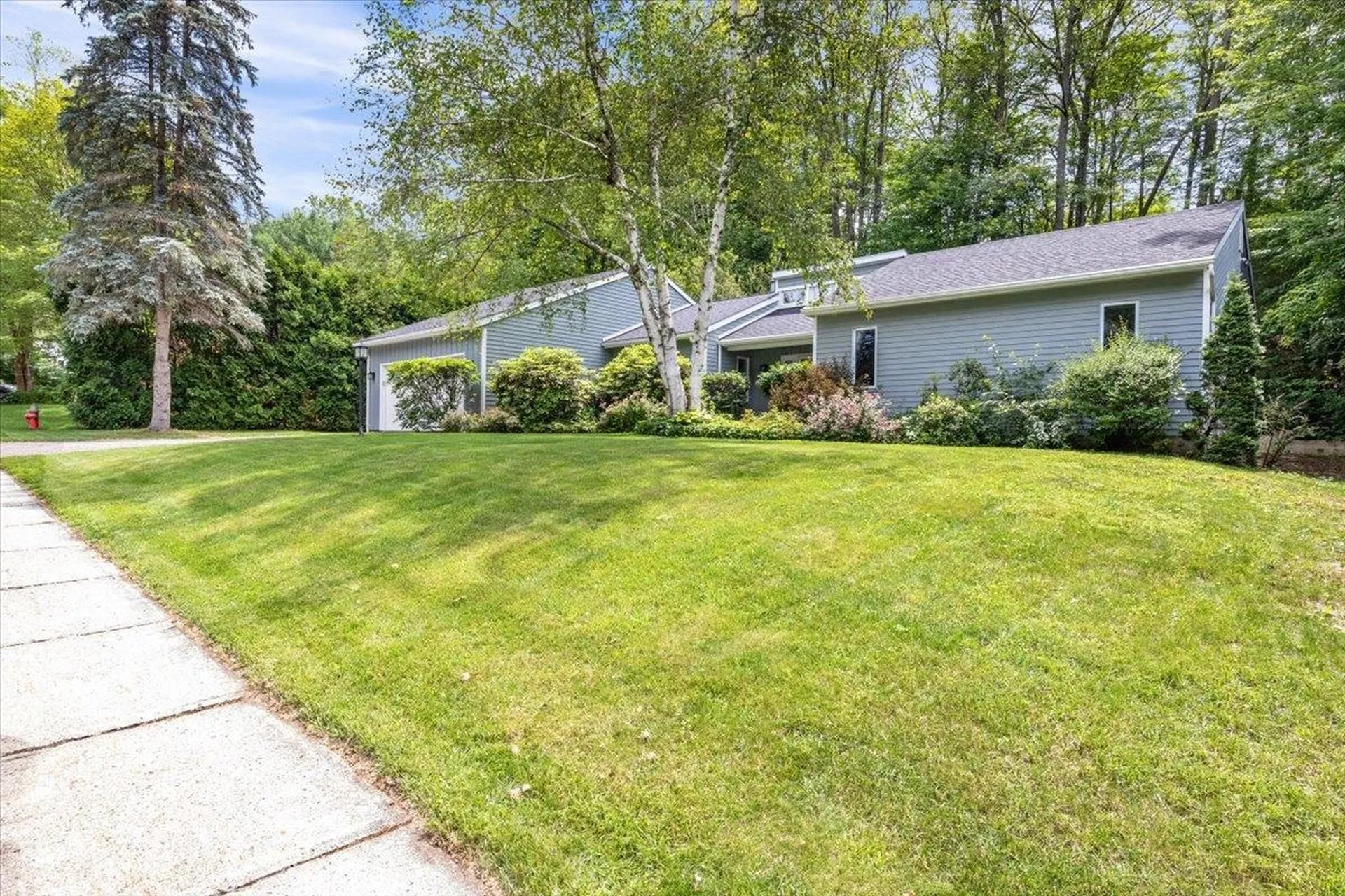 18 Vale Drive Essex VT 05452