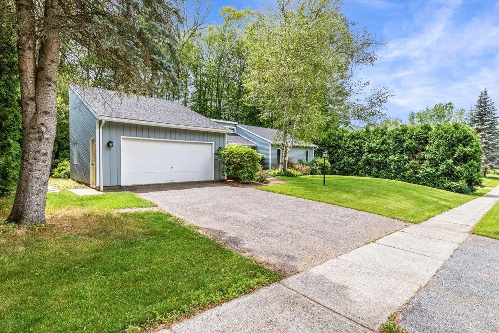 18 Vale Drive Essex VT 05452