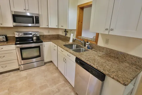 11 Hummingbird Road Lincoln NH 03251