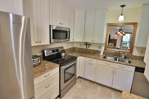 11 Hummingbird Road Lincoln NH 03251