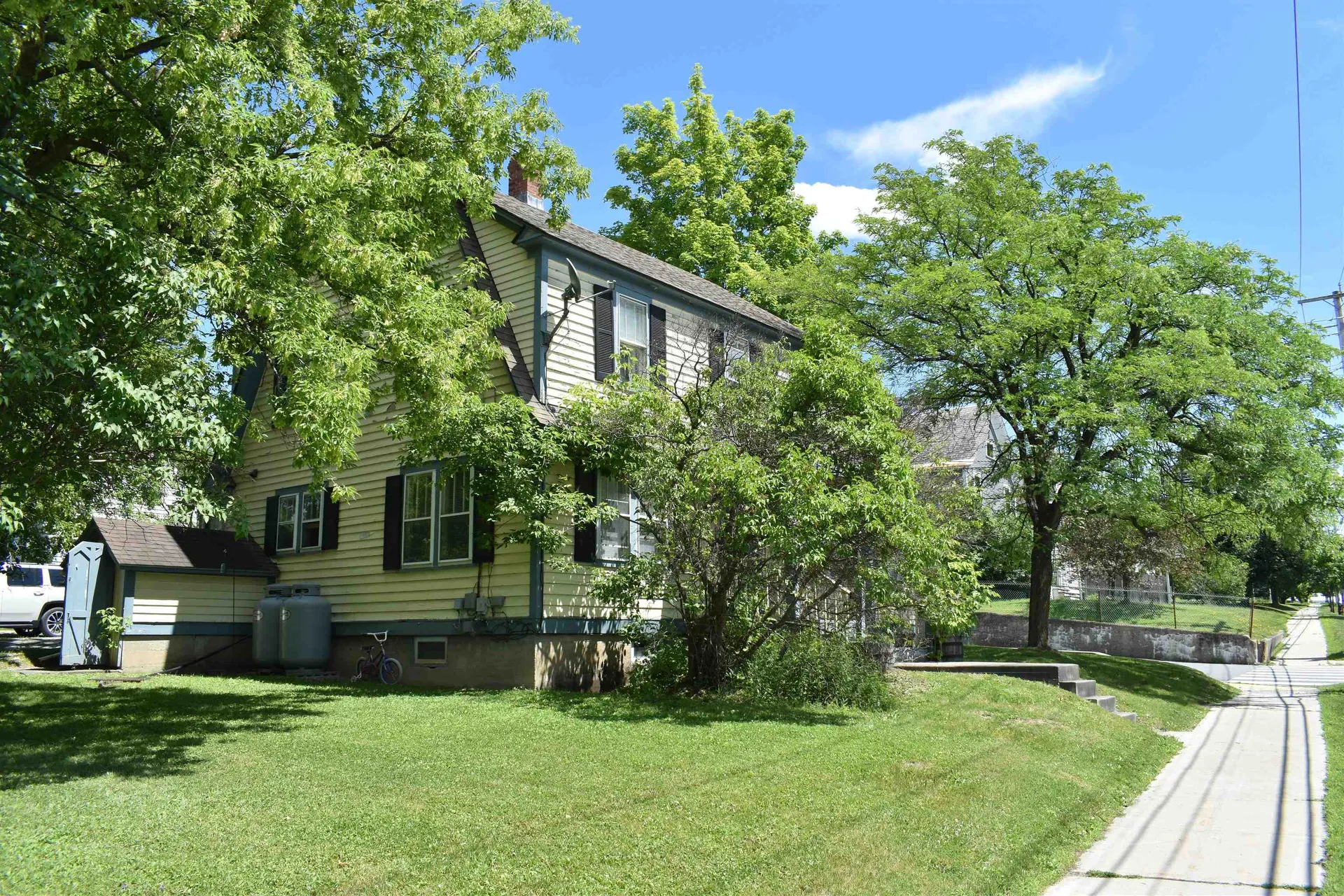 85 Court Street Middlebury VT 05753