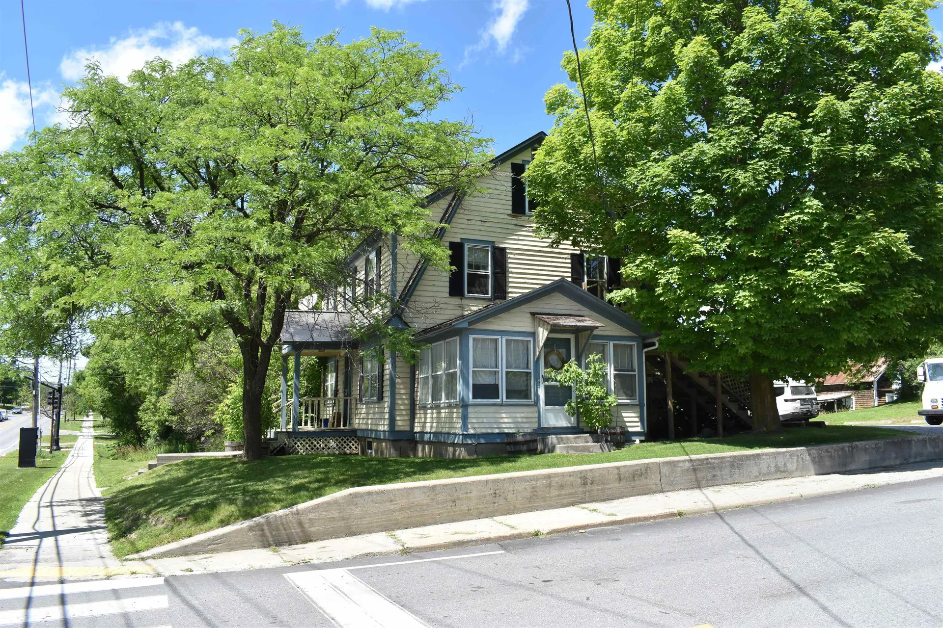 85 Court Street Middlebury VT 05753