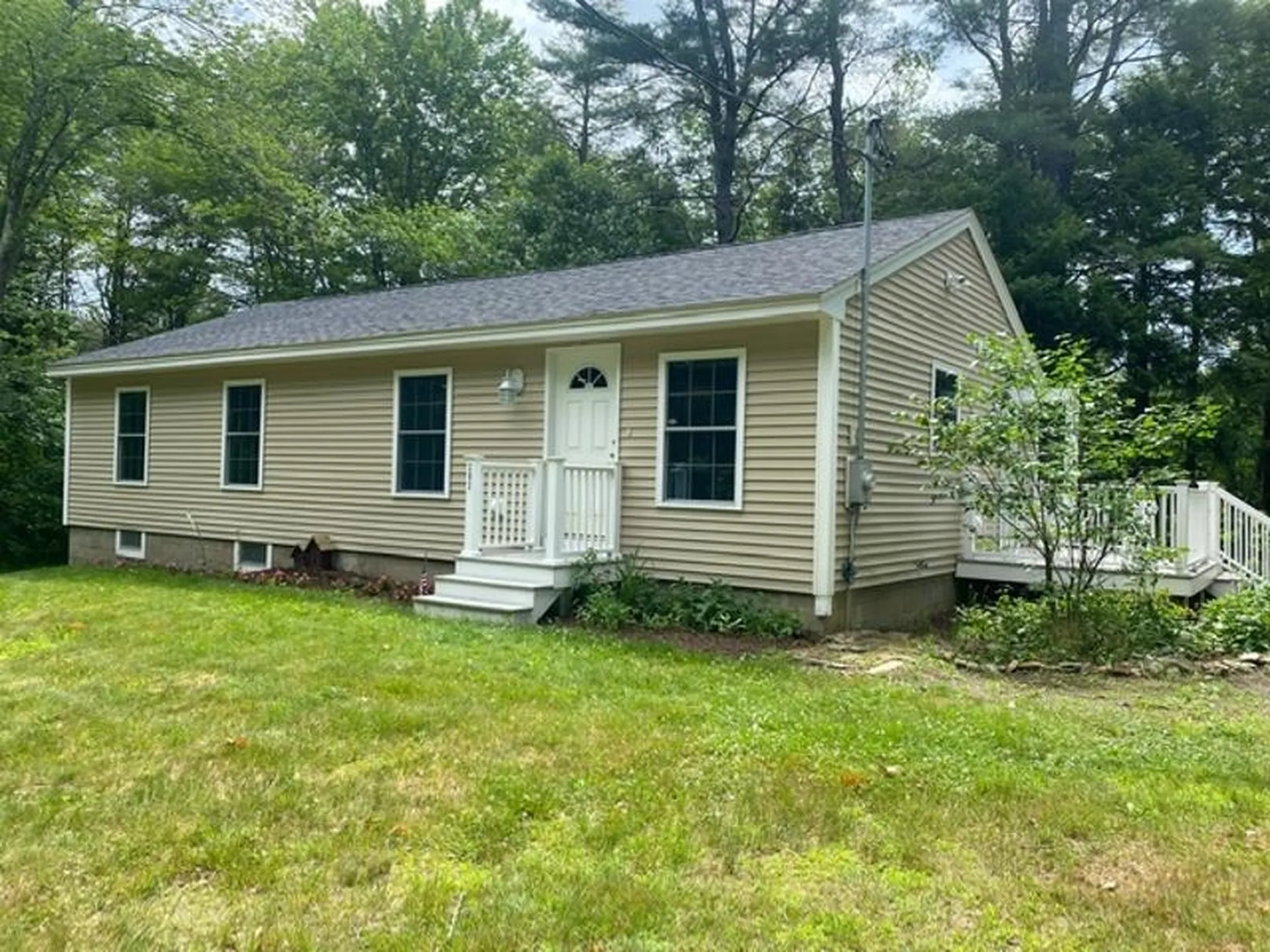 292 Wes Locke Road Barnstead NH 03218
