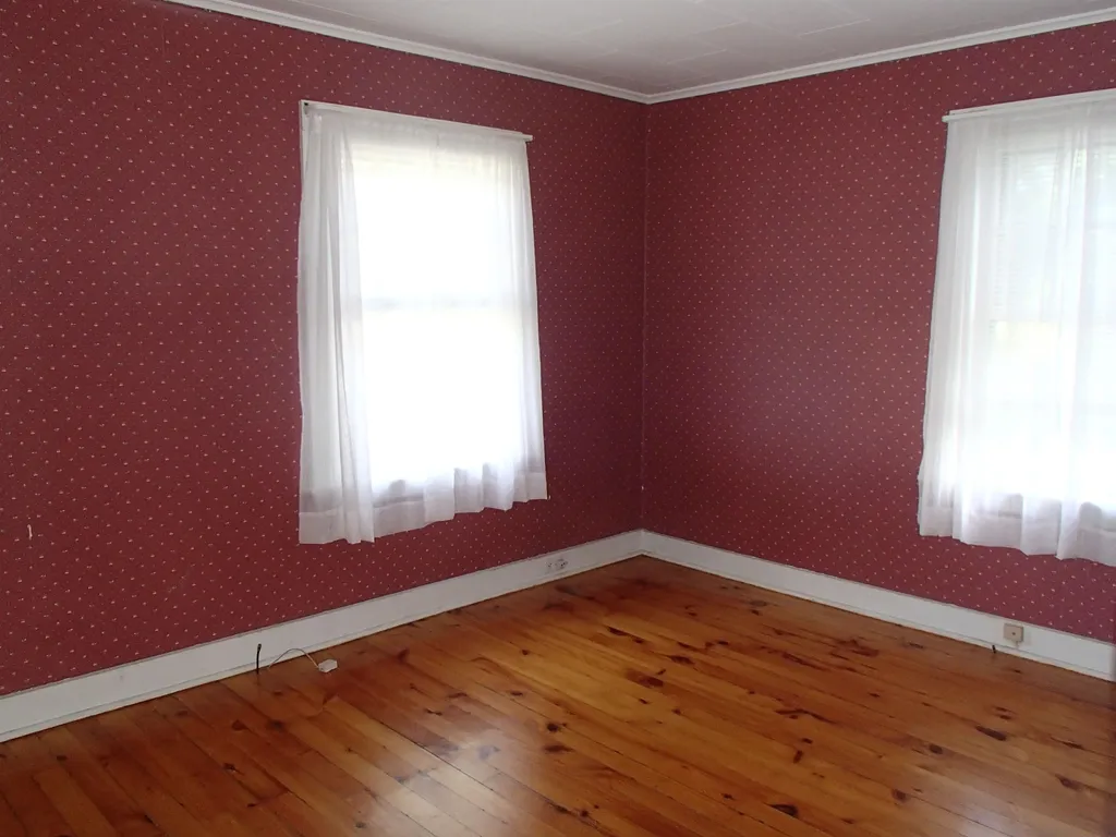 7 Cobb Street Keene NH 03431