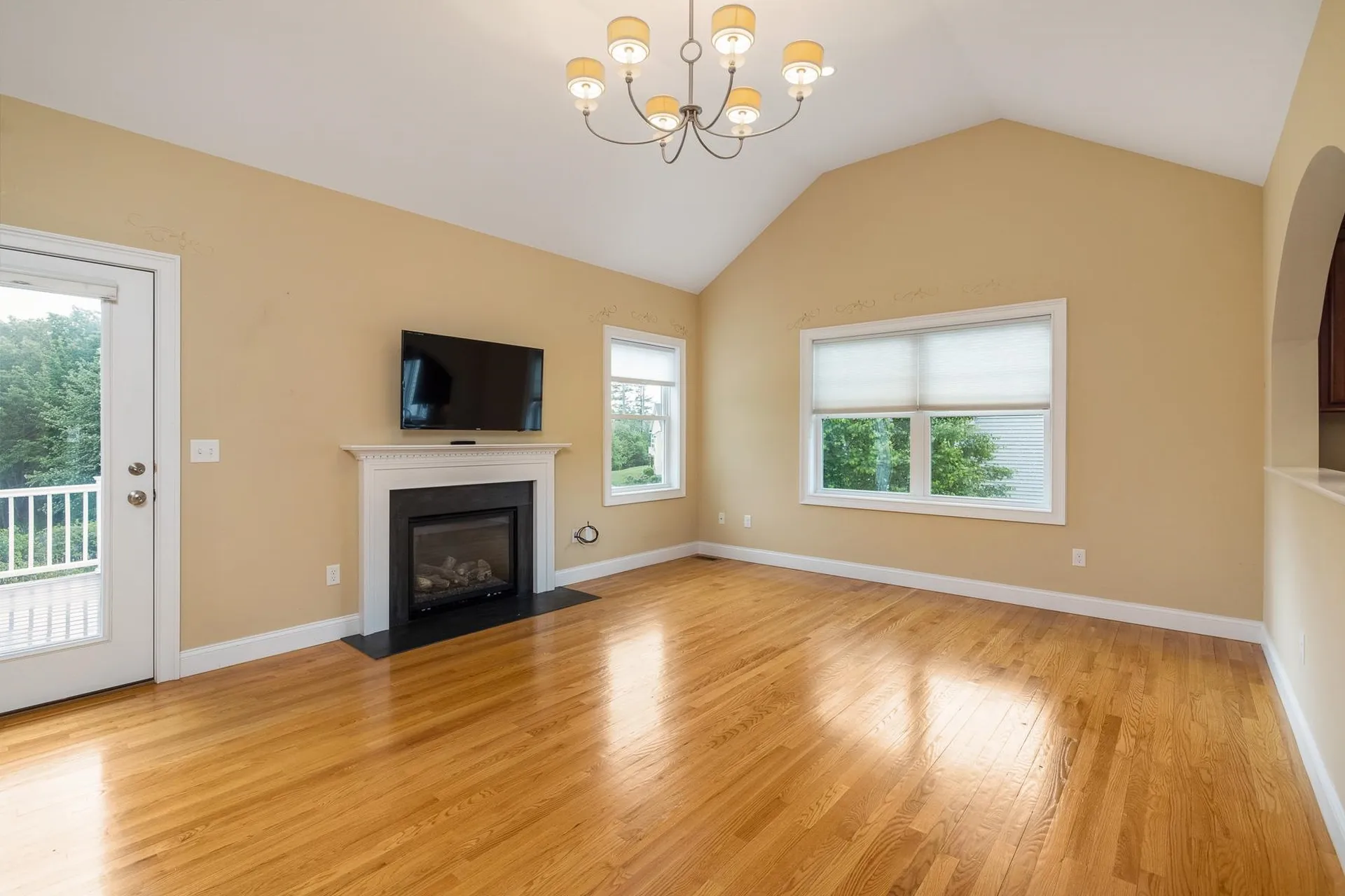 15 Jacqueline Drive Dover NH 03820