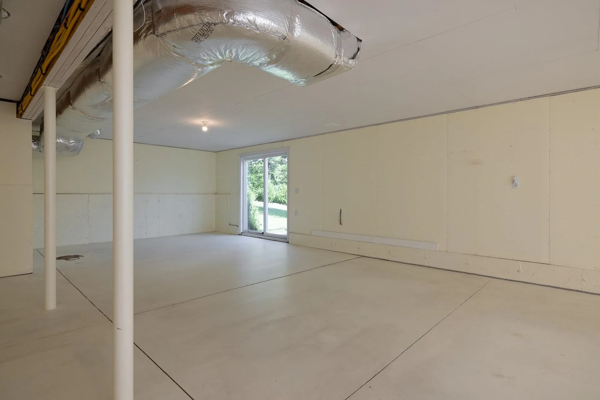 15 Jacqueline Drive Dover NH 03820