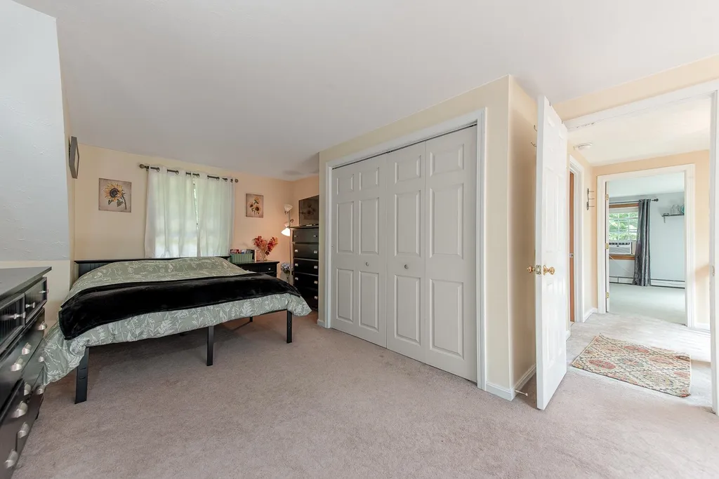53 Pine Meadow Road New Hampton NH 03256