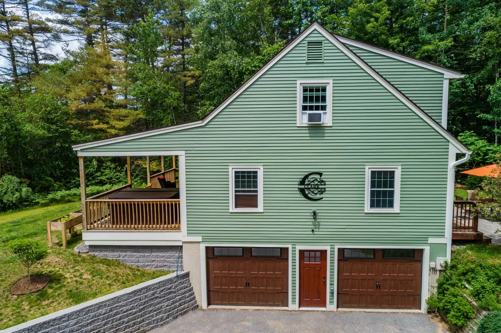 53 Pine Meadow Road New Hampton NH 03256